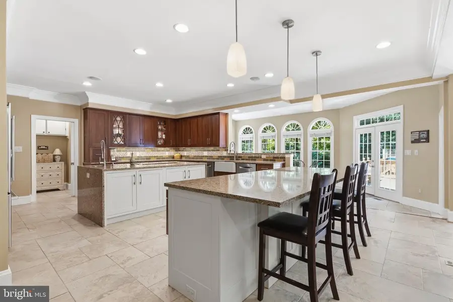 19313 Cissel Manor Dr, Poolesville, MD 20837 - #3