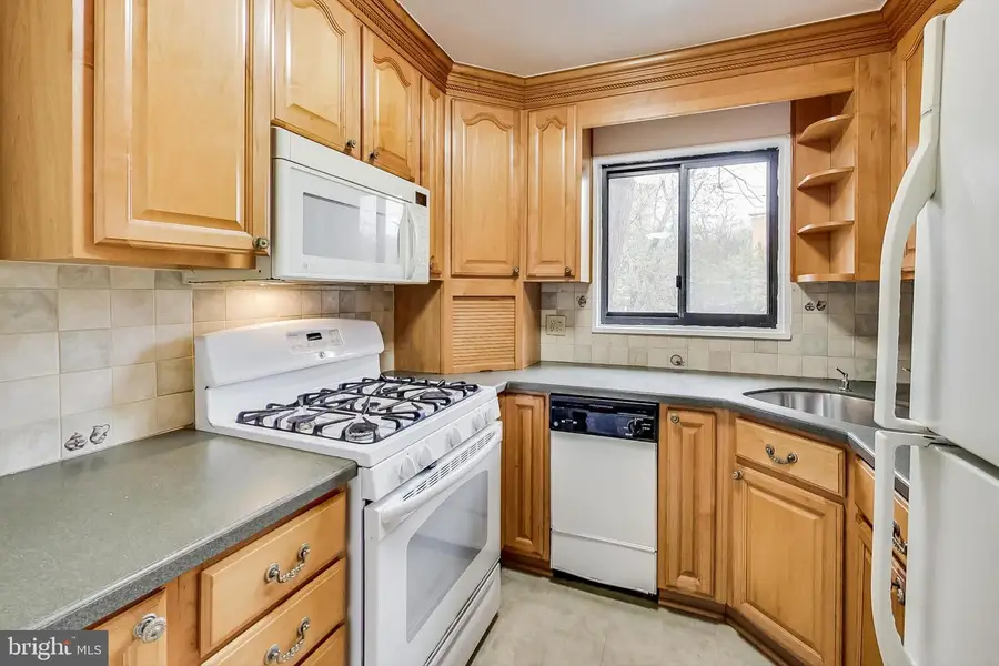 7611 Maple Ave #202, Takoma Park, MD 20912 - #2