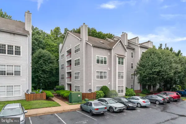 18516 Boysenberry Dr #210, GAITHERSBURG, MD 20879