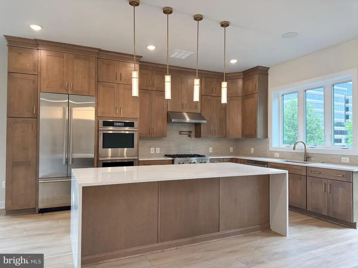 6332 Cetus Ln, North Bethesda, MD 20852 - #1