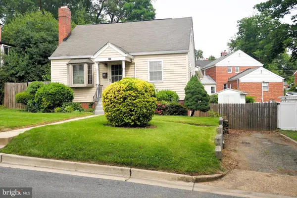 809 Langley Dr, SILVER SPRING, MD 20901