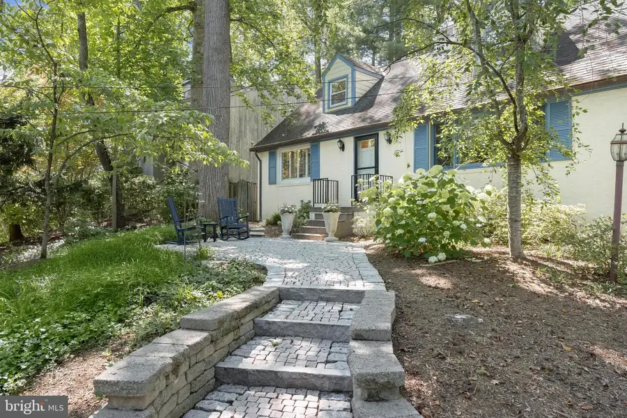 5318 Tuscarawas Rd, Bethesda, MD 20816 - #2