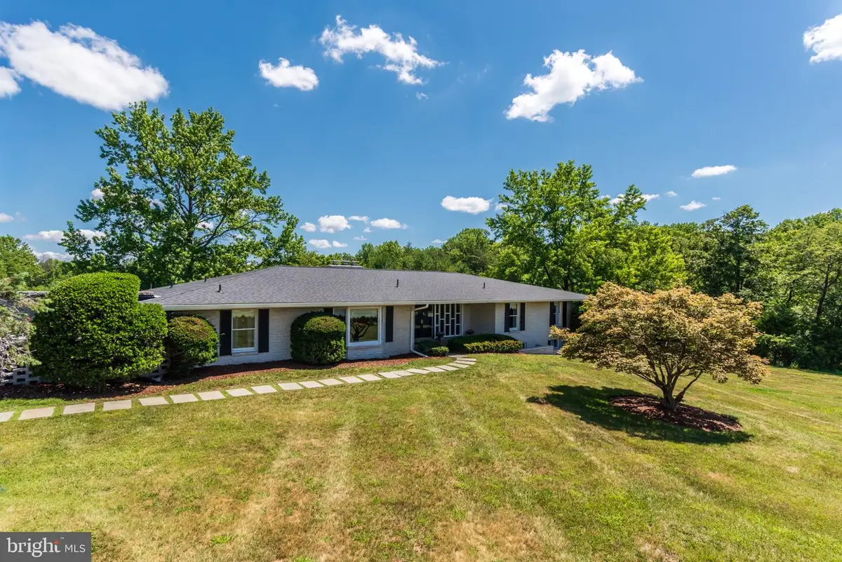 4212 Dustin Rd, Burtonsville, MD 20866 - #1