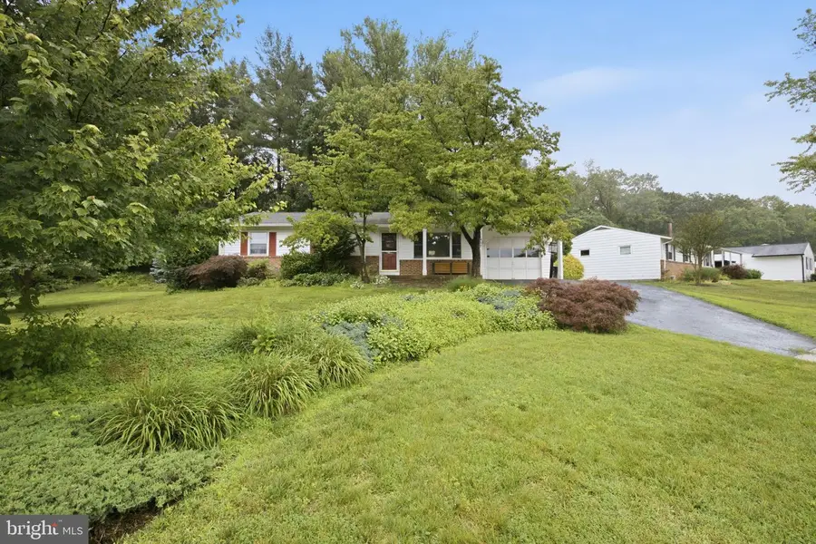 11937 Bayswater Rd, Gaithersburg, MD 20878 - #2