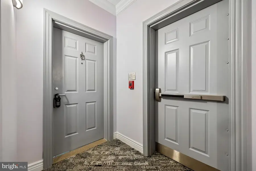 301 High Gables #402, Gaithersburg, MD 20878 - #2