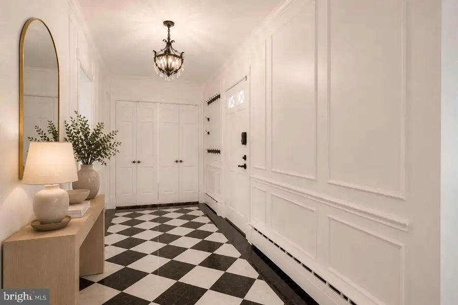 5305 Saratoga Ave, Chevy Chase, MD 20815 - #3