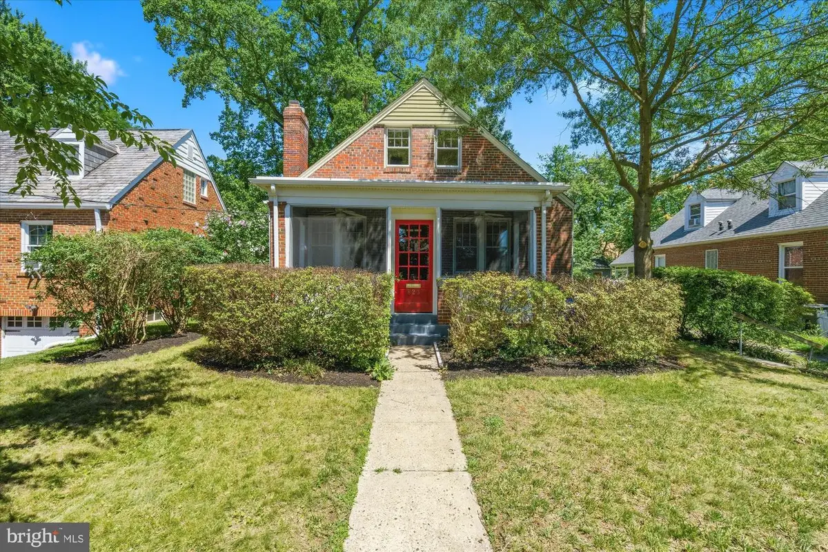 823 Bonifant St, Silver Spring, MD 20910 - #1