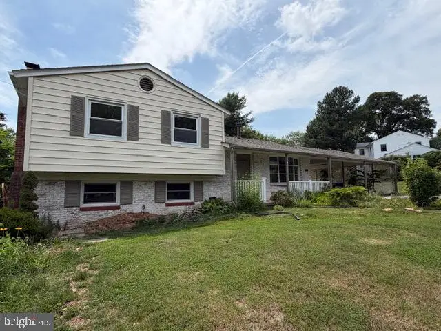 17630 Wheat Fall Dr, Derwood, MD 20855 - #1