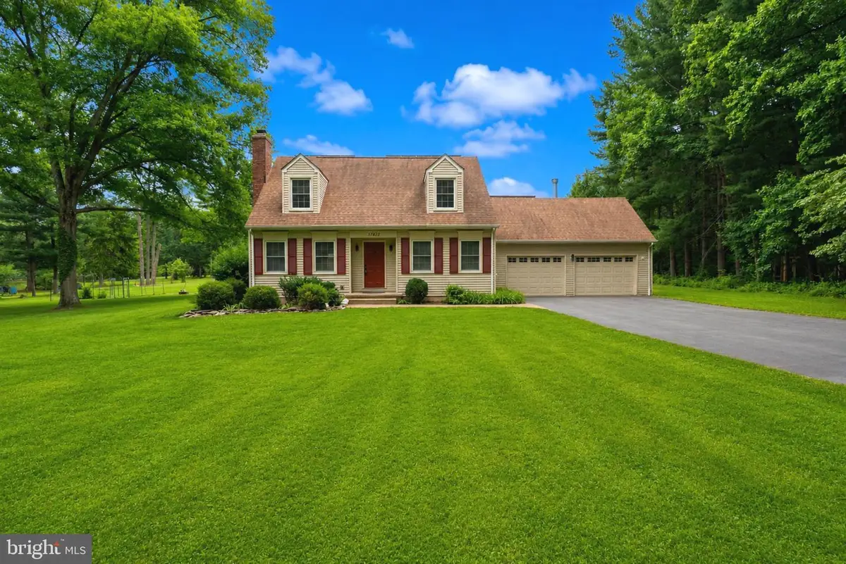 17613 Kirk Ln, Rockville, MD 20853 - #1