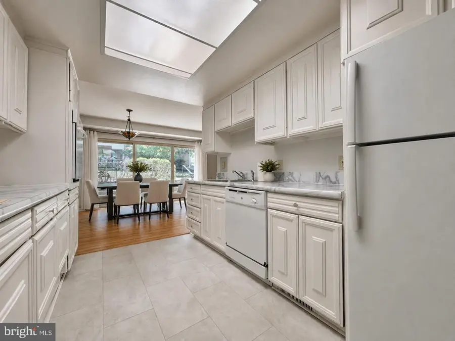 3381 S Leisure World Blvd #93-1a, Silver Spring, MD 20906 - #2