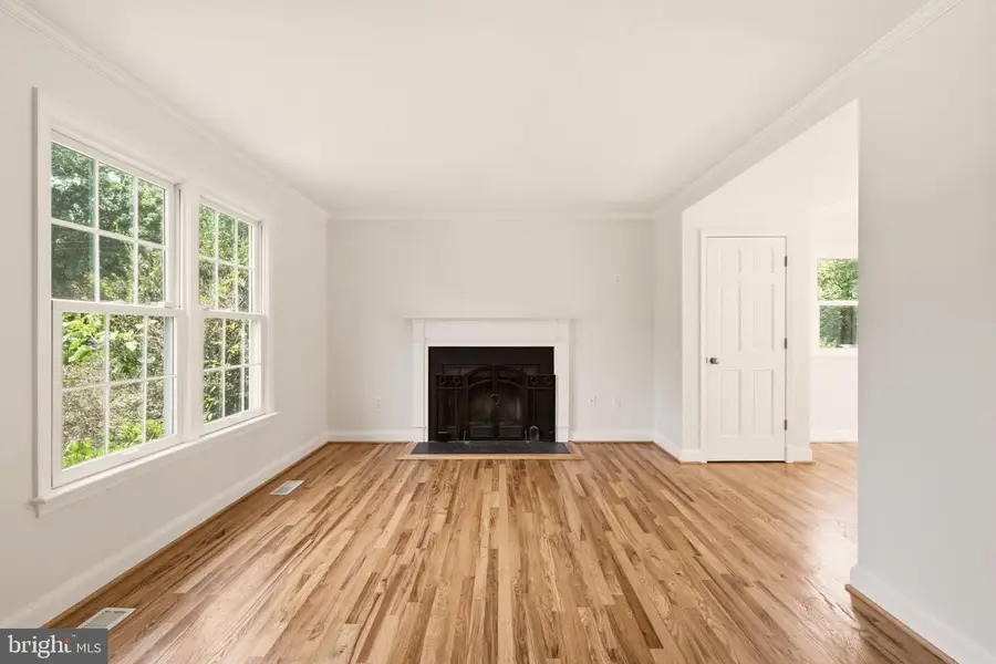 11117 Midvale Rd, Kensington, MD 20895 - #3
