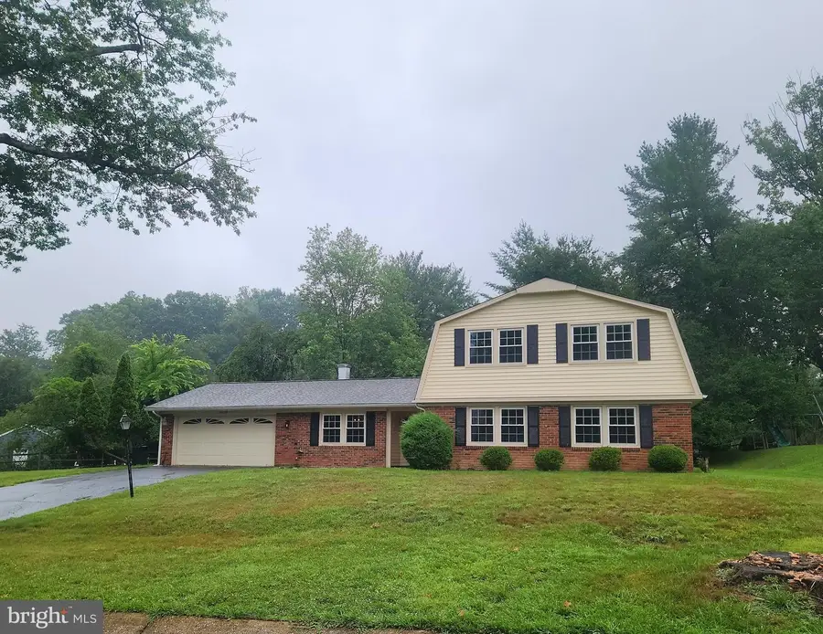 14008 Breeze Hill Ln, Silver Spring, MD 20906 - #2