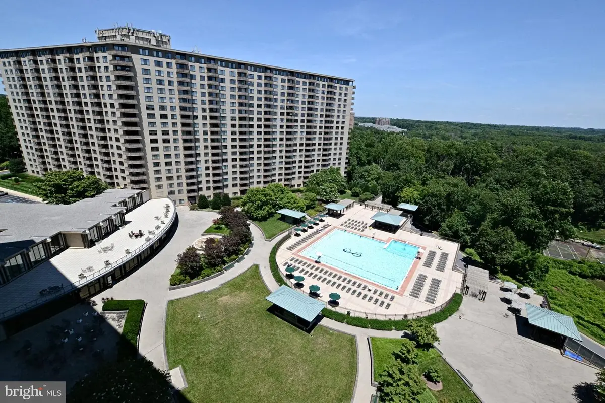 5225 Pooks Hill Rd #1804s, Bethesda, MD 20814 - #1