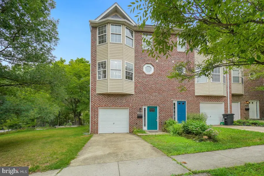 6443 Orchard Ave, Takoma Park, MD 20912 - #2