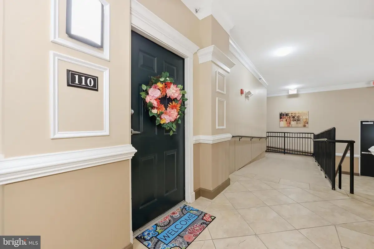 7 Booth St #110, Gaithersburg, MD 20878 - #1