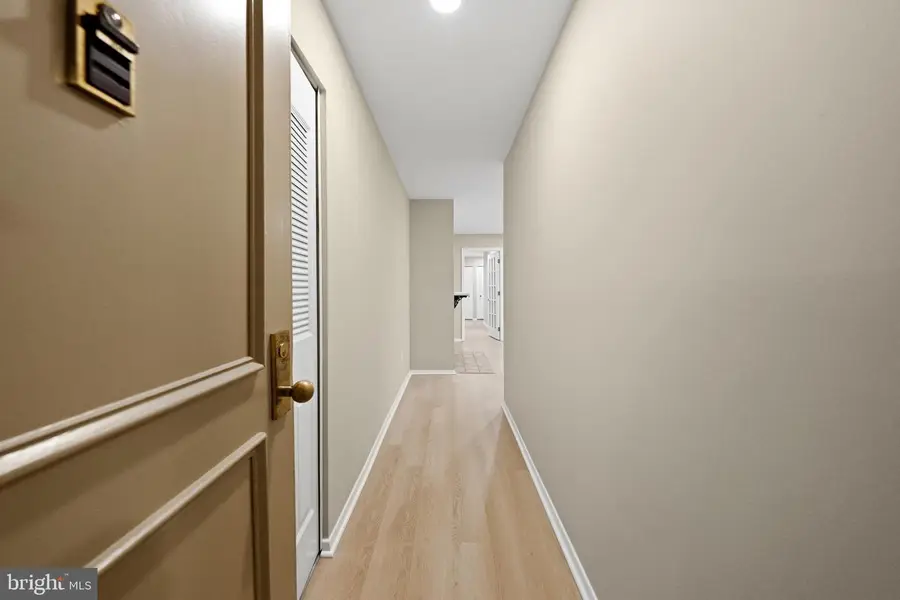 5809 Edson Ln #5809-304, Rockville, MD 20852 - #2