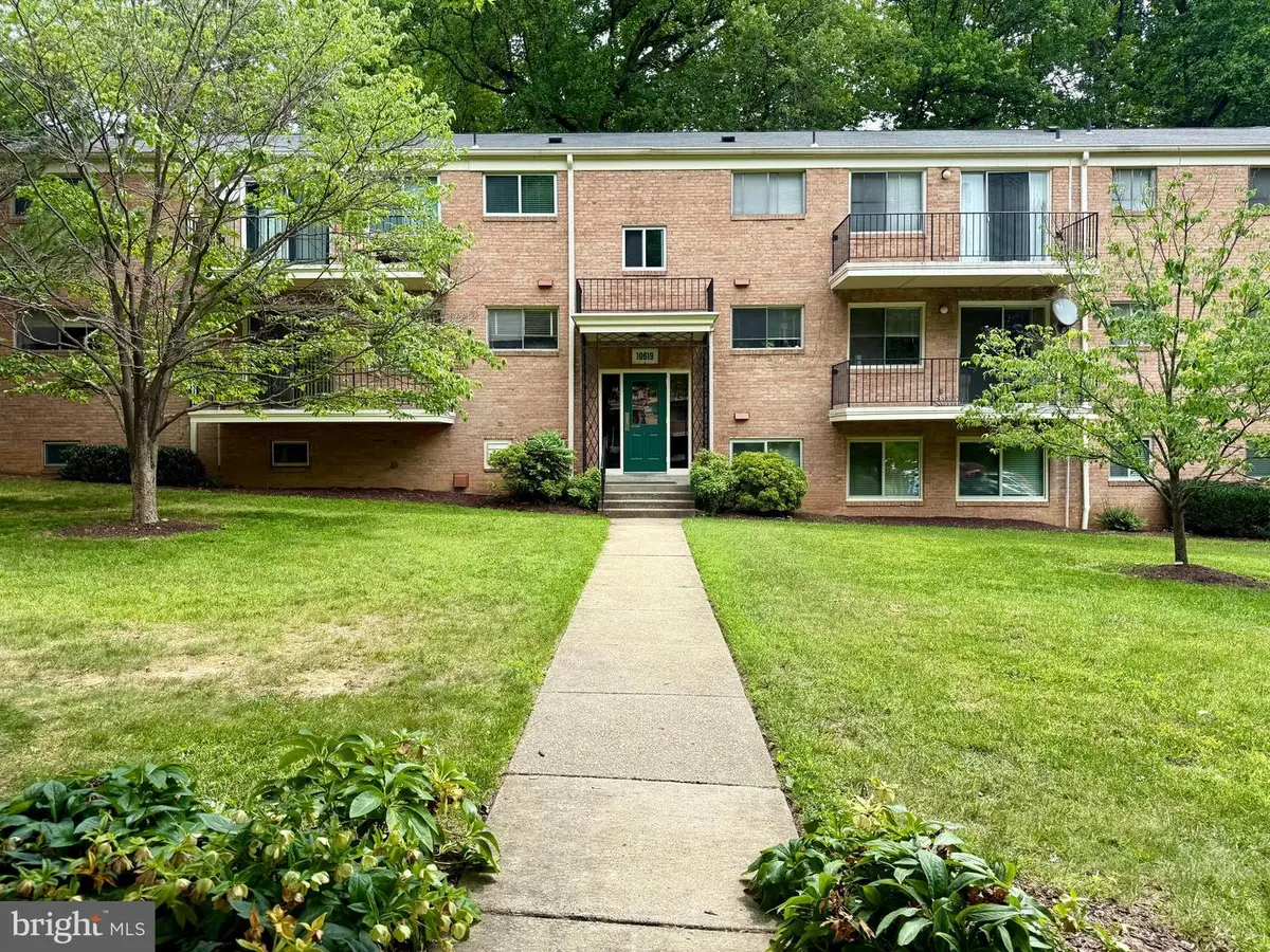 10619 Kenilworth Ave #202, Bethesda, MD 20814 - #1