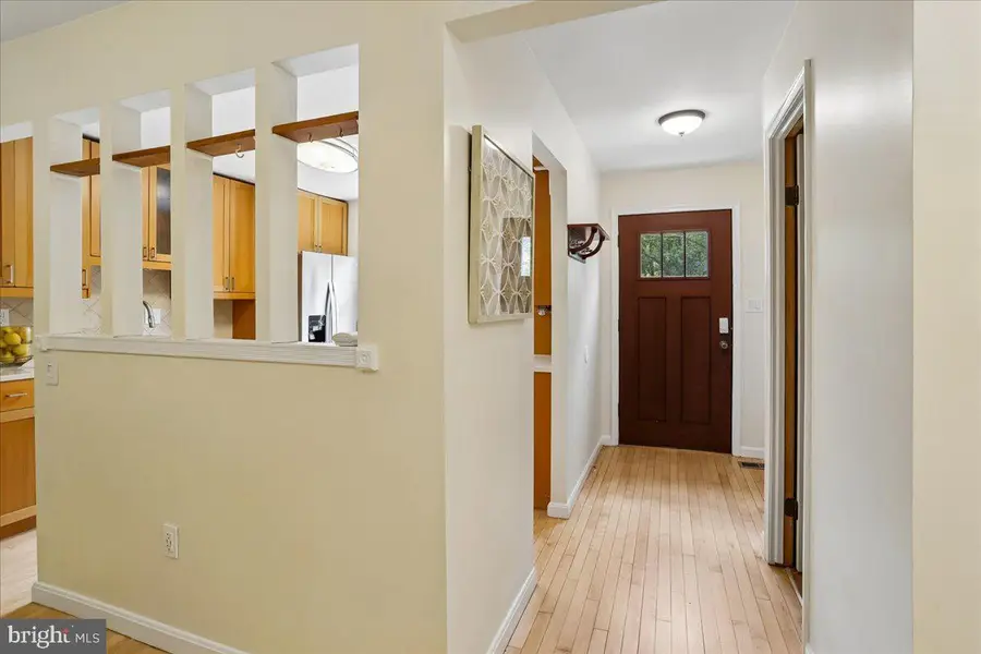 4927 Arctic Ter, Rockville, MD 20853 - #2