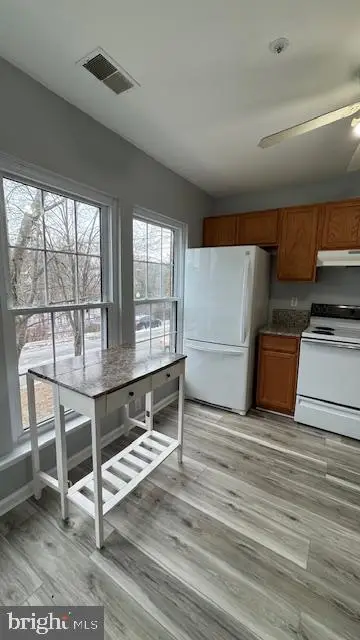 7927 Foxcrest Ct #7927, Potomac, MD 20854 - #3