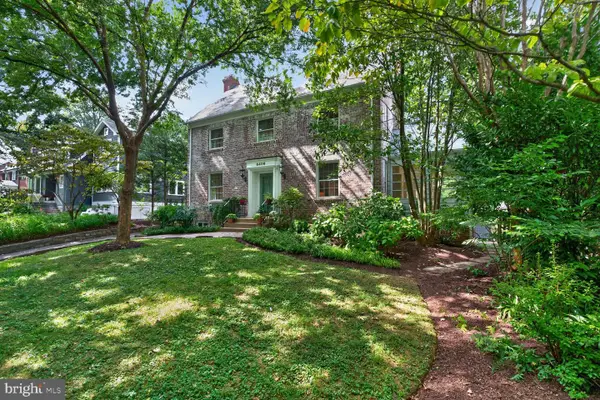 6406 Western Ave, CHEVY CHASE, MD 20815