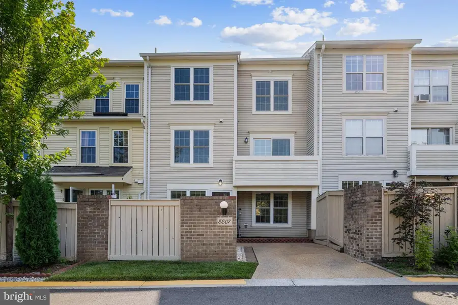 8807 Rosemark Ct, Montgomery Village, MD 20886 - #2