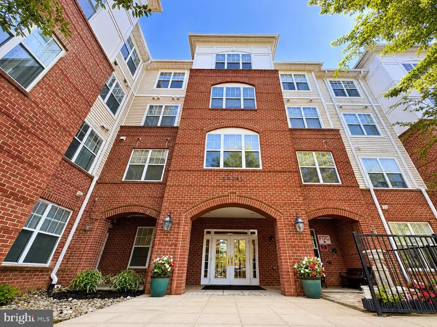 14241 Kings Crossing Blvd #311, Boyds, MD 20841 - #2