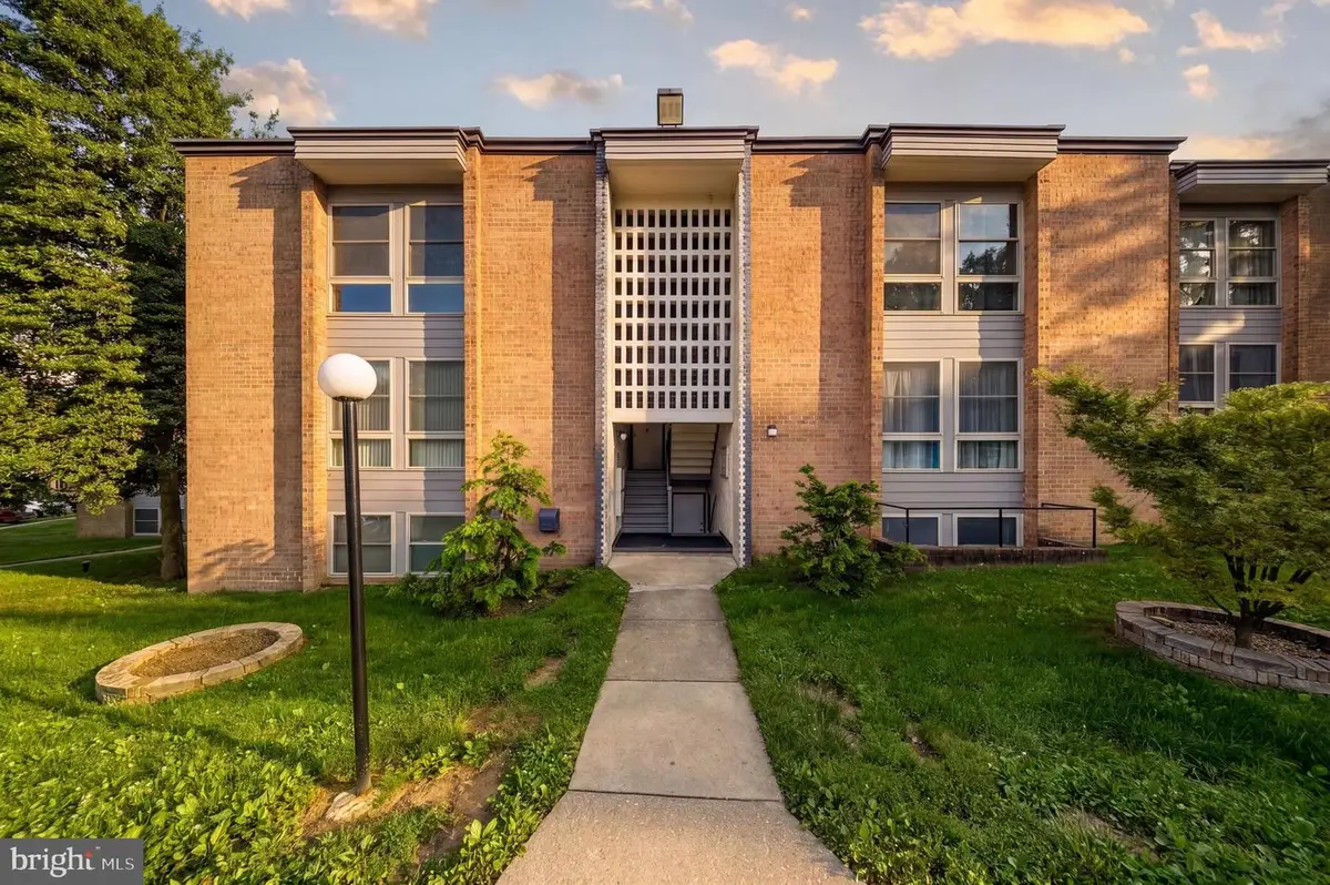 2202 Greenery Ln #301-22, Silver Spring, MD 20906 - #1