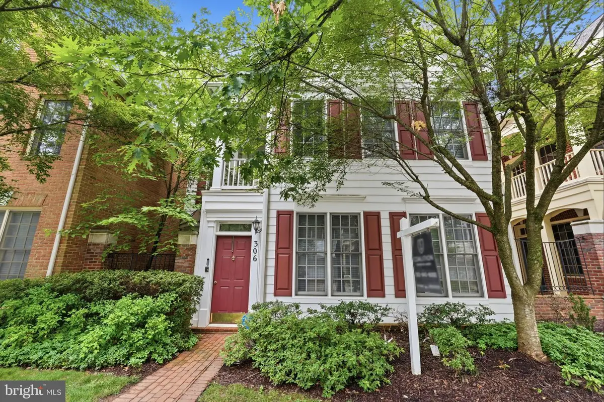 306 Oak Knoll Ter, Rockville, MD 20850 - #1