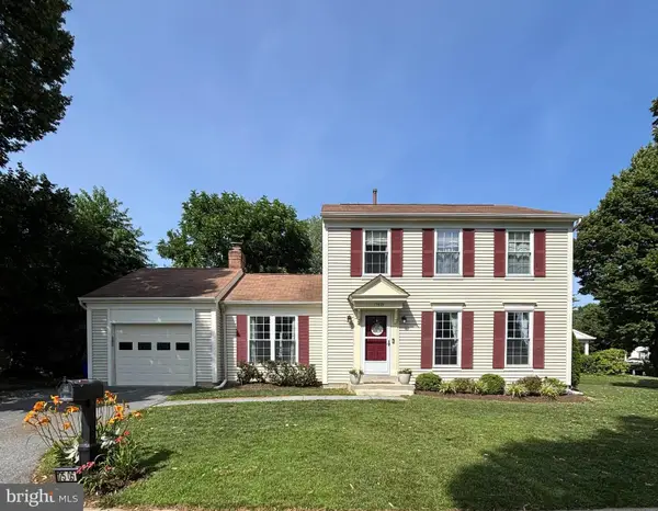 17505 Saint Theresa Dr, OLNEY, MD 20832