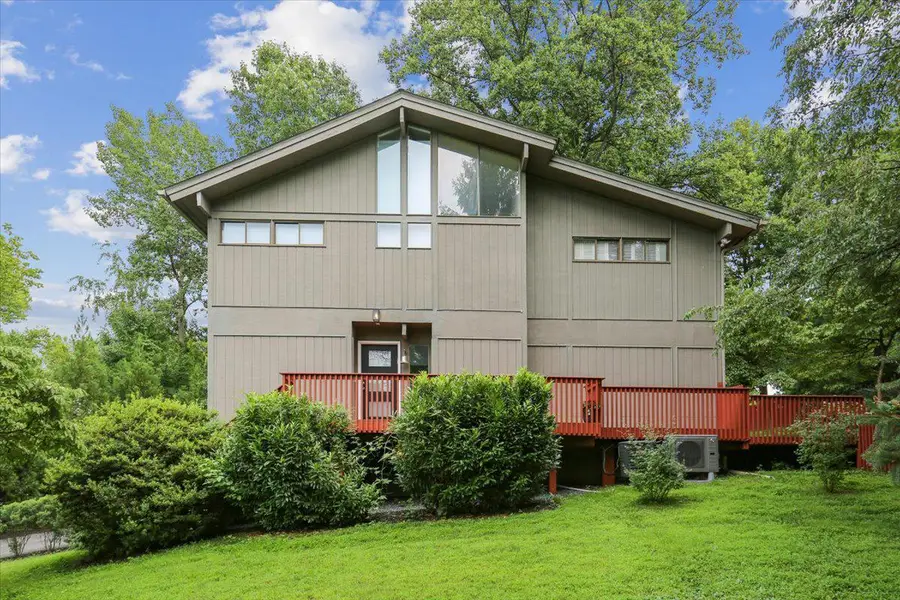 7614 Carteret Rd, Bethesda, MD 20817 - #2