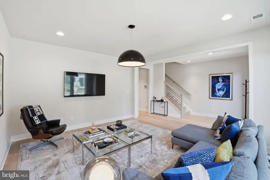 7027 Artesa Ln, Bethesda, MD 20817 - #3