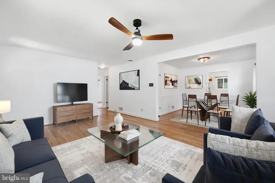 2204 Prichard Rd, Silver Spring, MD 20902 - #2