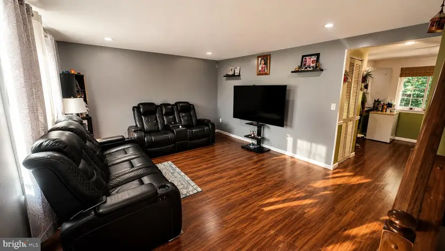 19964 Apple Ridge Pl, Montgomery Village, MD 20886 - #2