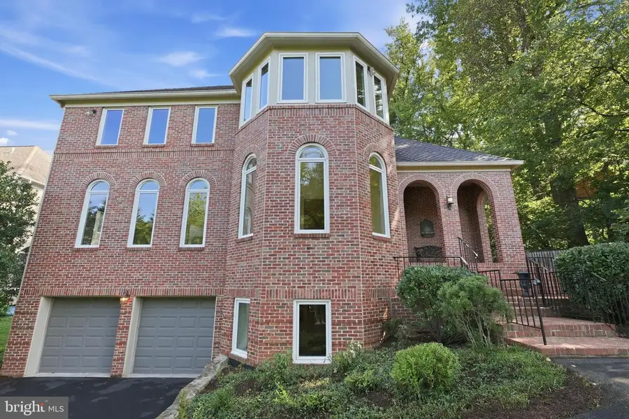 6505 River Rd, Bethesda, MD 20817 - #2