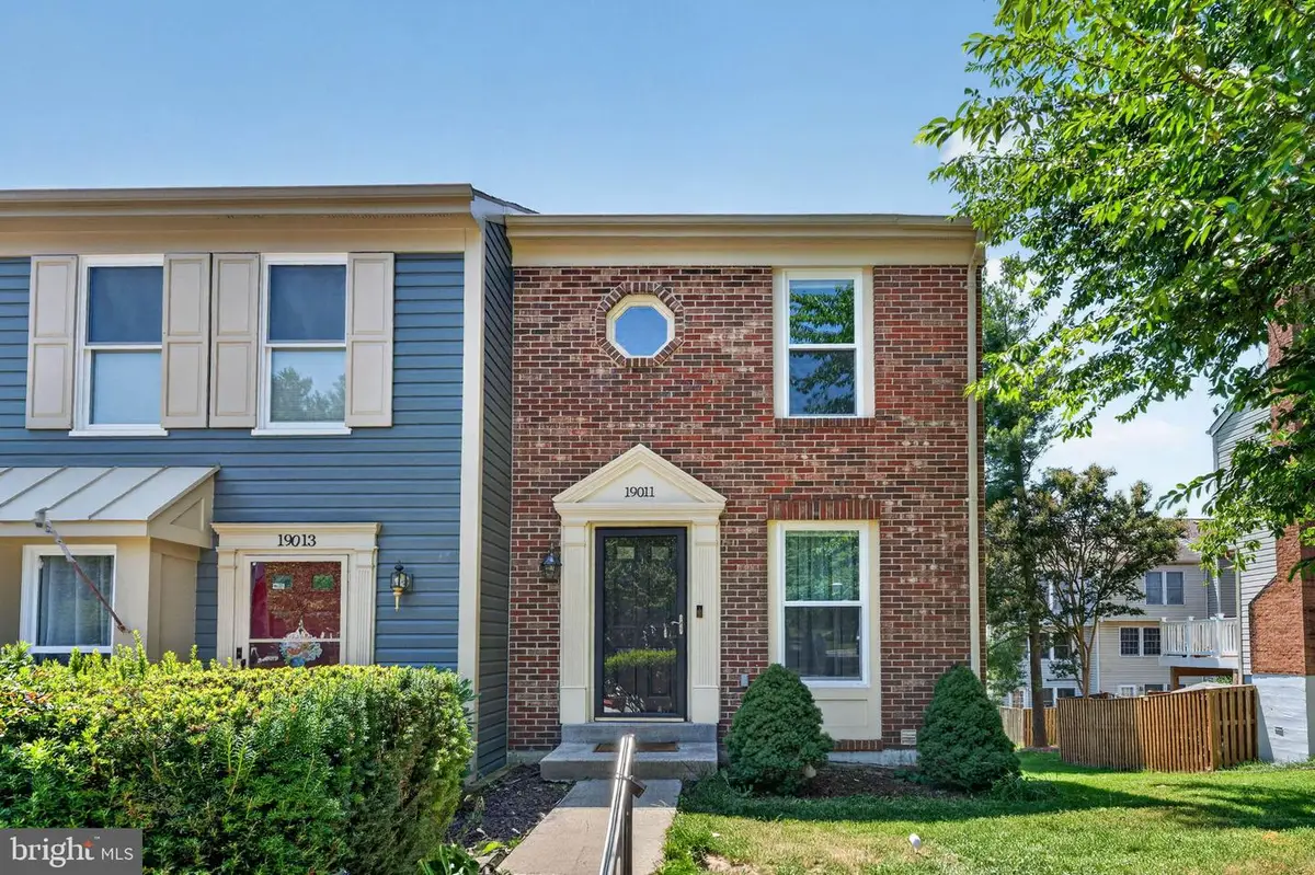 19011 Partridge Wood Dr, Germantown, MD 20874 - #1