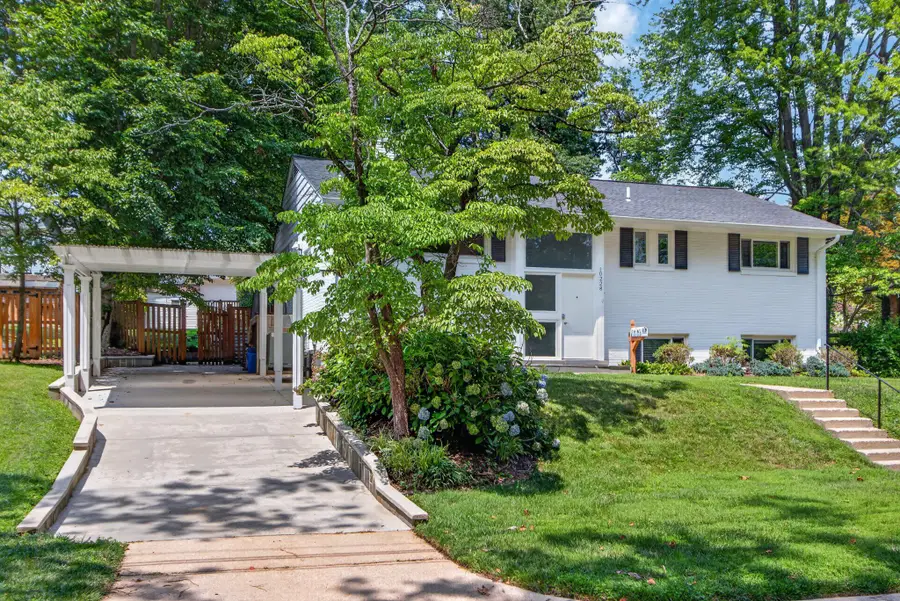 10228 Hatherleigh Dr, Bethesda, MD 20814 - #3