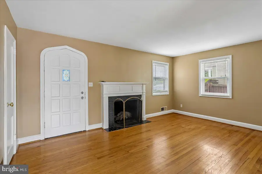 2806 Hardy Ave, Silver Spring, MD 20902 - #2
