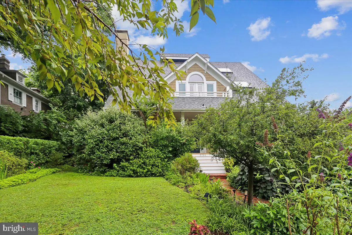 3701 Shepherd St, Chevy Chase, MD 20815 - #1