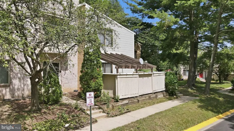 20201 Spring Haven Ct, Gaithersburg, MD 20886 - #2
