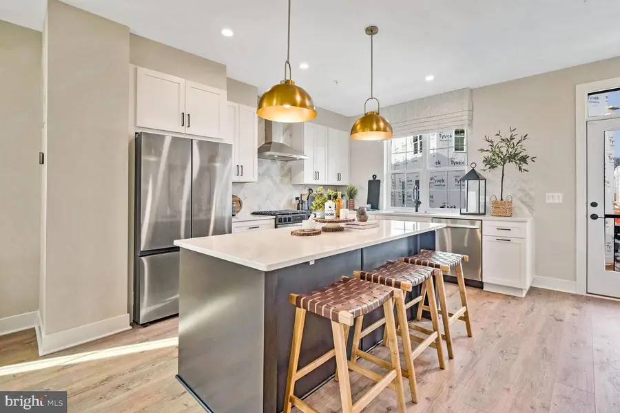 2521 Farmstead Dr #lot 212, Rockville, MD 20850 - #3