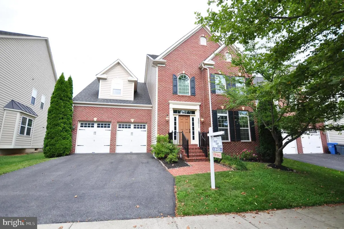 23011 Sycamore Farm Dr, Clarksburg, MD 20871 - #1