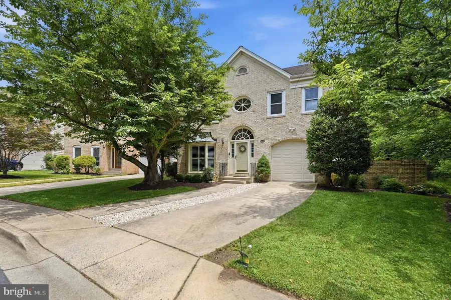 12101 Gatewater Dr, Potomac, MD 20854 - #2