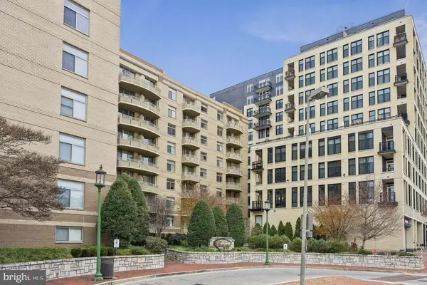 7111 Woodmont #712, CHEVY CHASE, MD 20815