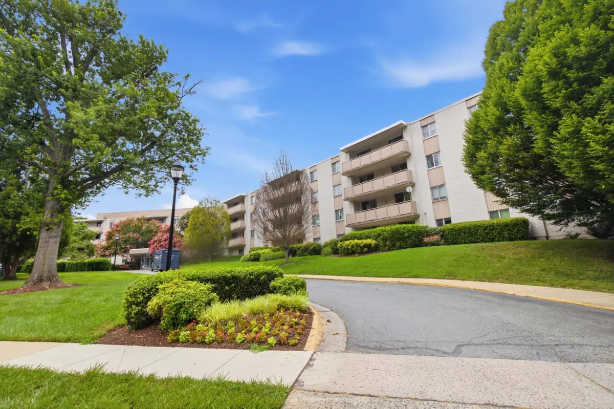 7501 Democracy Blvd #339, Bethesda, MD 20817 - #1