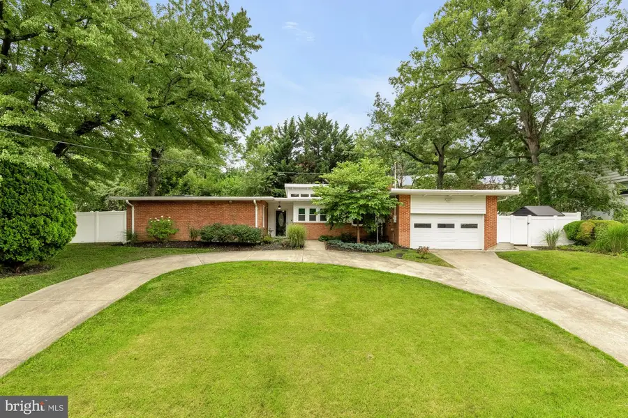 1907 Forest Dale Dr, Silver Spring, MD 20903 - #2