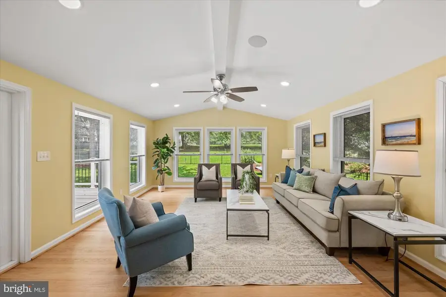 11209 Maine Cove Dr, North Potomac, MD 20878 - #2