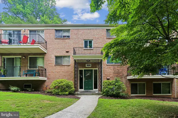 10518 Weymouth St #102, BETHESDA, MD 20814