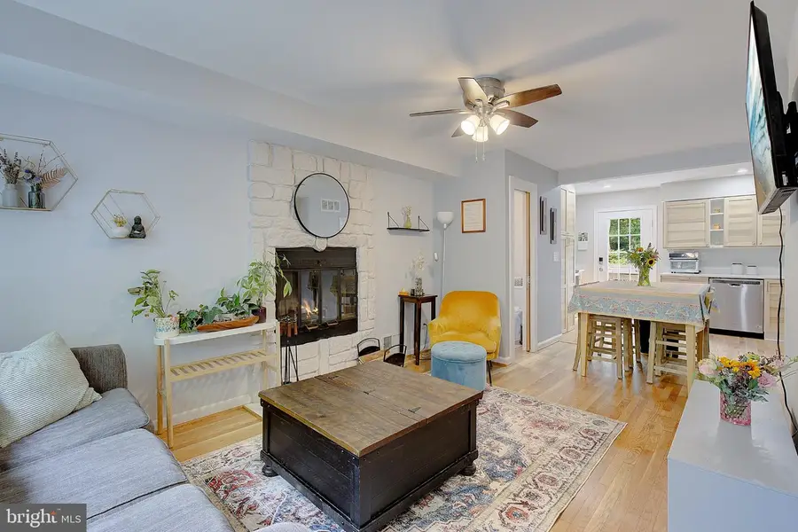 8203 Roanoke Ave #apt B, Takoma Park, MD 20912 - #3