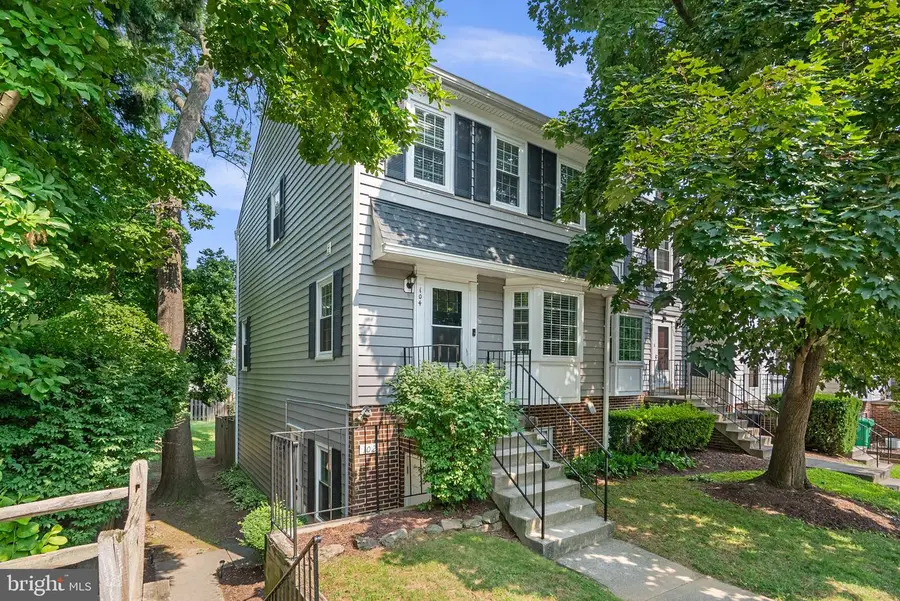 104 Barnsfield Ct #225, Gaithersburg, MD 20878 - #2