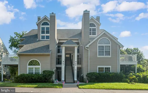 907 Hillside Lake Ter #512, GAITHERSBURG, MD 20878